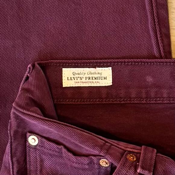 Levi’s Premium 501 Original Fit Jeans High Rise Cropped Burgundy Womens Size 29 - Picture 8 of 10